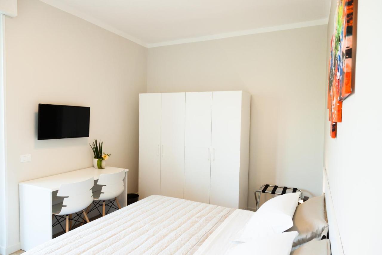A Santa Rosa B&B Lecce Luaran gambar